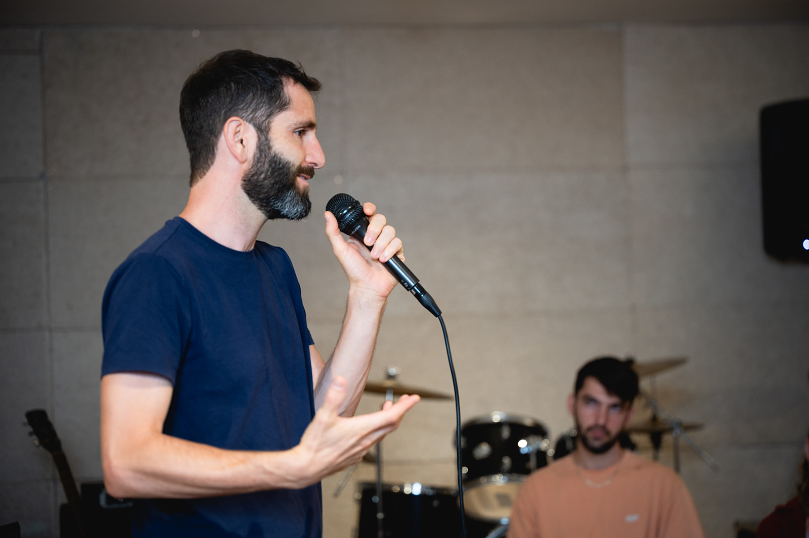 קורסים לזמרים ולמורי קול